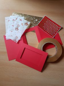 Weihnachtskarten basteln - Material für rote Karten 