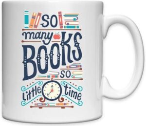 Tasse mit buntem Büchermotiv und Aufdruck: So many books, so little time