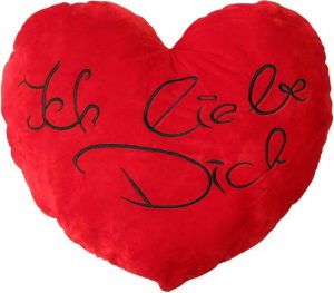 rotes Herzkissen XXL mit aufgestickter schwarzer Schrift „Ich liebe Dich“ – Geschenkidee zum Valentinstag