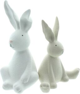 zwei sitzende (Oster-)Hasen "White ans Cream" aus Porzellan