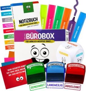 witzige Bürobox mit Notizblock, Post-Its, Textmarker, Anti-Stress-Würfel, hochwertigen Stempeln & Postkarten mit lustigen Sprüchen