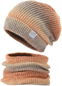 Set mit Mütze und Loop-Schal mit orange-braunem Farbverlauf 