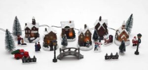 buntes Weihnachtsdorf mit LED-Beleuchtung