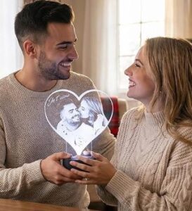 LED-Fotolampe in Herzform – schöne Geschenkidee zum Valentinstag